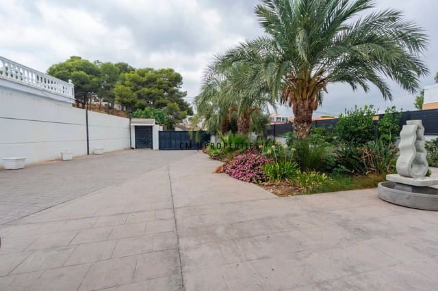 4 camera da letto Villa da affittare in Torrent con piscina garage - 3.250 € (Rif: 9237856)