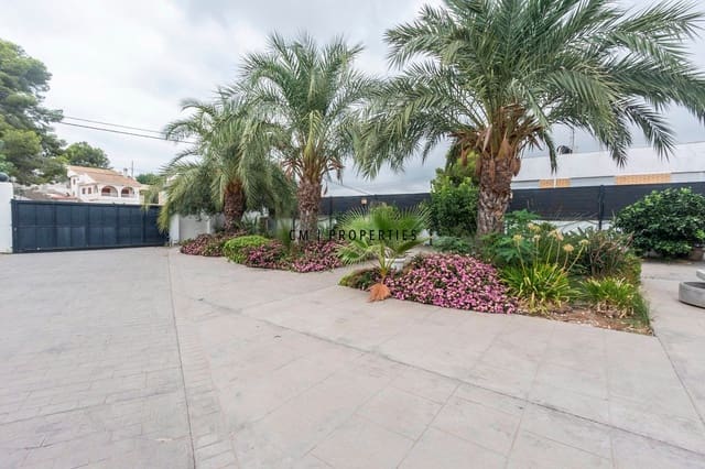 4 camera da letto Villa da affittare in Torrent con piscina garage - 3.250 € (Rif: 9237856)