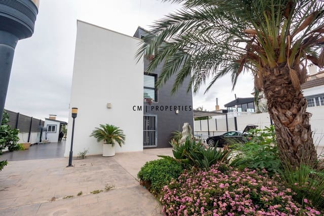 4 camera da letto Villa da affittare in Torrent con piscina garage - 3.250 € (Rif: 9237856)