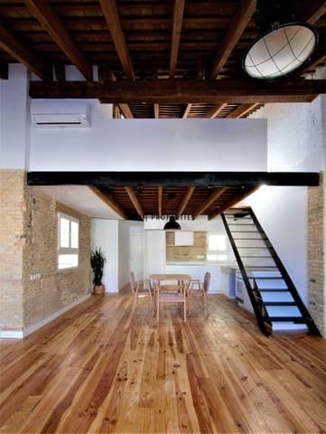 2 bedroom Flat for rent in Valencia city - € 1,950 (Ref: 9237857)