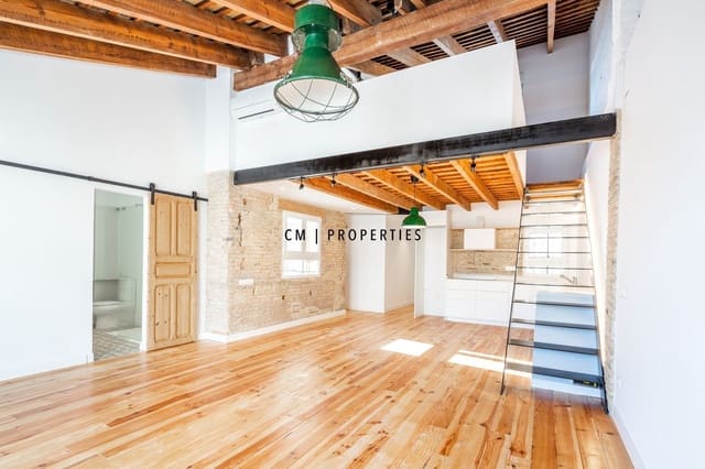 2 bedroom Flat for rent in Valencia city - € 1,950 (Ref: 9237857)