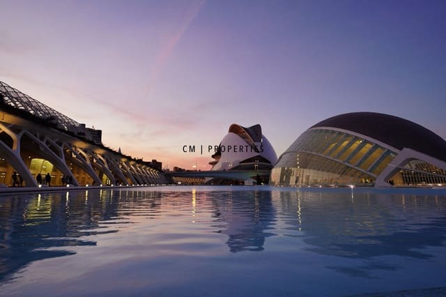 3 sypialnia Penthouse do wynajęcia w Penya-Roja, Miasto Walencja z garażem - 5 000 € (Ref: 9242085)