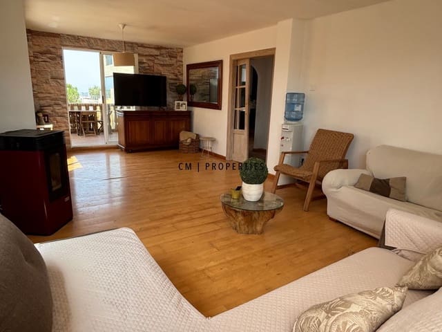 4 quarto Moradia para venda em Chiva com piscina garagem - 450 000 € (Ref: 9254406)