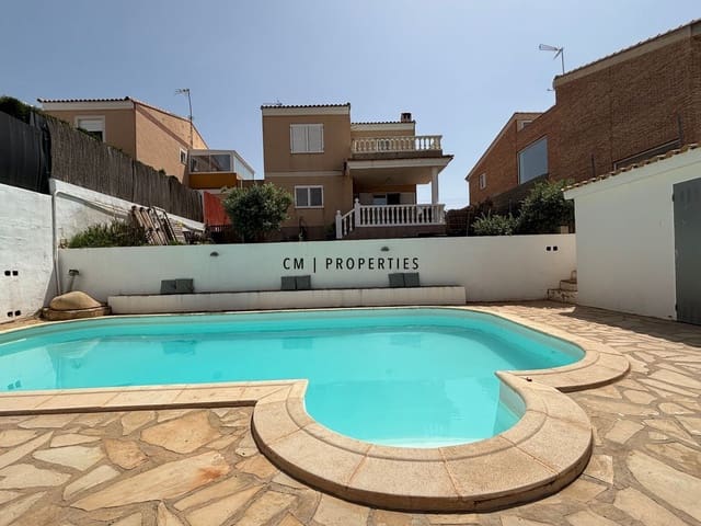 4 quarto Moradia para venda em Chiva com piscina garagem - 450 000 € (Ref: 9254406)
