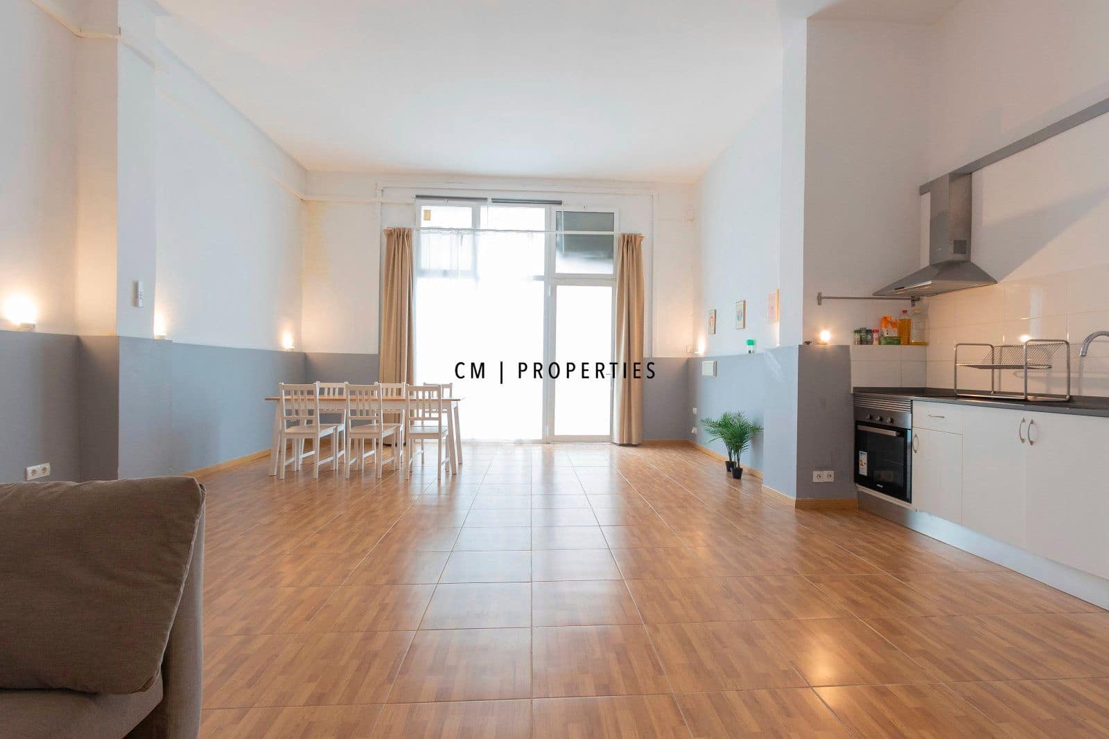 1 slaapkamer Flat te huur in Valencia stad - € 1.250 (Ref: 9278477)