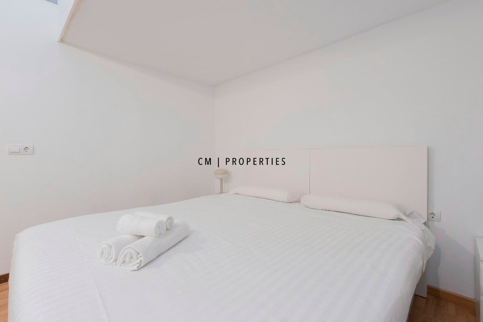 1 slaapkamer Flat te huur in Valencia stad - € 1.250 (Ref: 9278477)