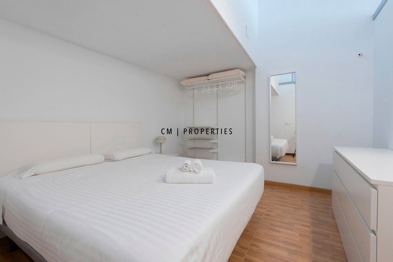 1 slaapkamer Flat te huur in Valencia stad - € 1.250 (Ref: 9278477)