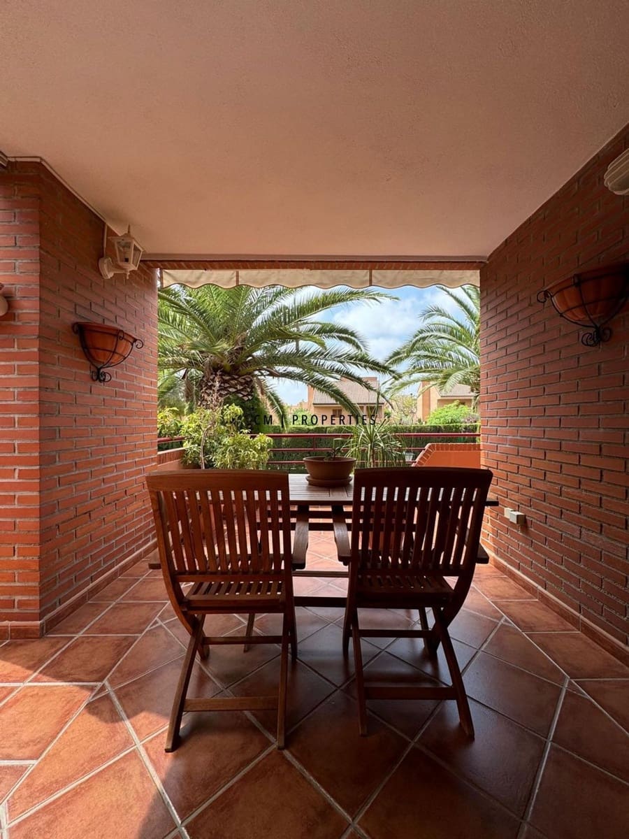 6 bedroom Villa for rent in Betera with pool garage - € 3,900 (Ref: 9278714)