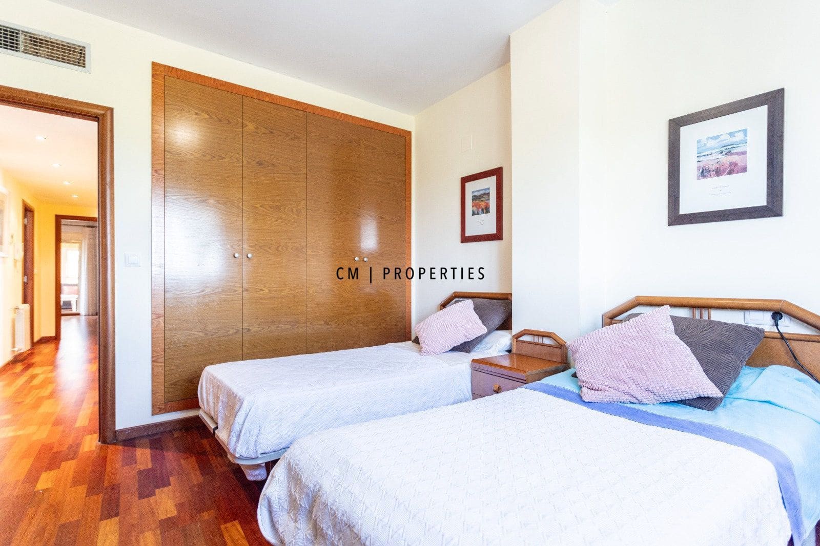 5 soveværelse Villa til salg i Betera med swimmingpool garage - € 750.000 (Ref: 9279750)