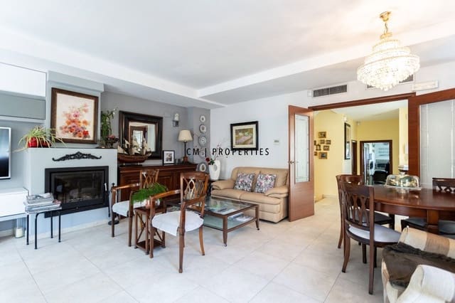 5 sovrum Villa till salu i Bétera med pool garage - 750 000 € (Ref: 9279750)