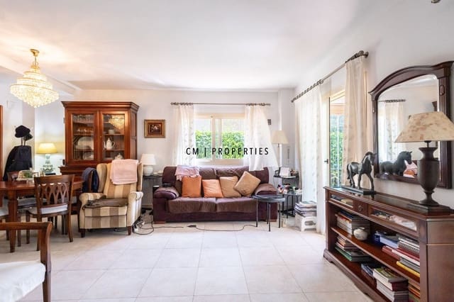 5 sovrum Villa till salu i Bétera med pool garage - 750 000 € (Ref: 9279750)