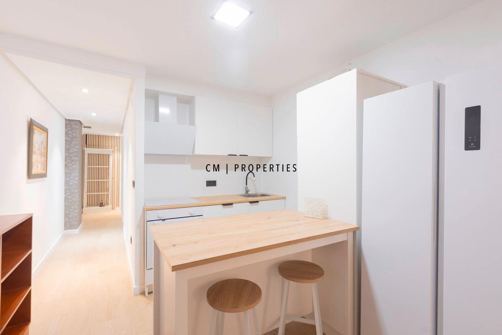 2 bedroom Flat for rent in Valencia city - € 1,450 (Ref: 9283452)