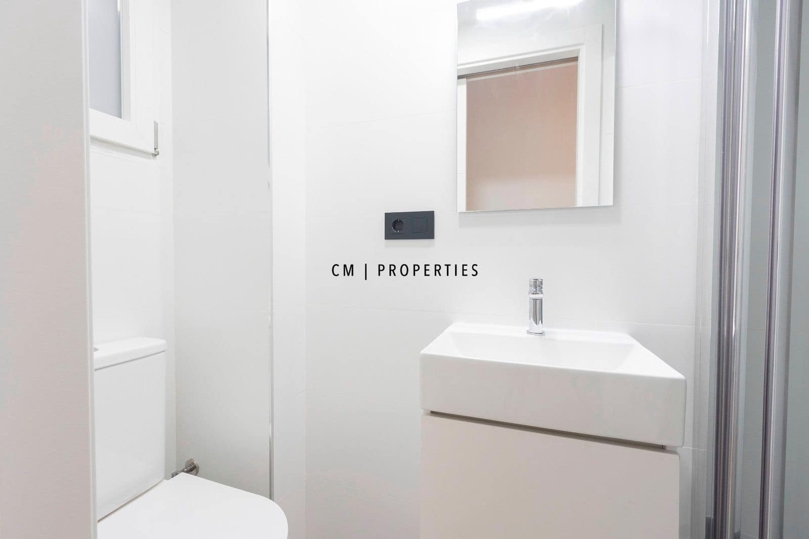 2 bedroom Flat for rent in Valencia city - € 1,450 (Ref: 9283452)