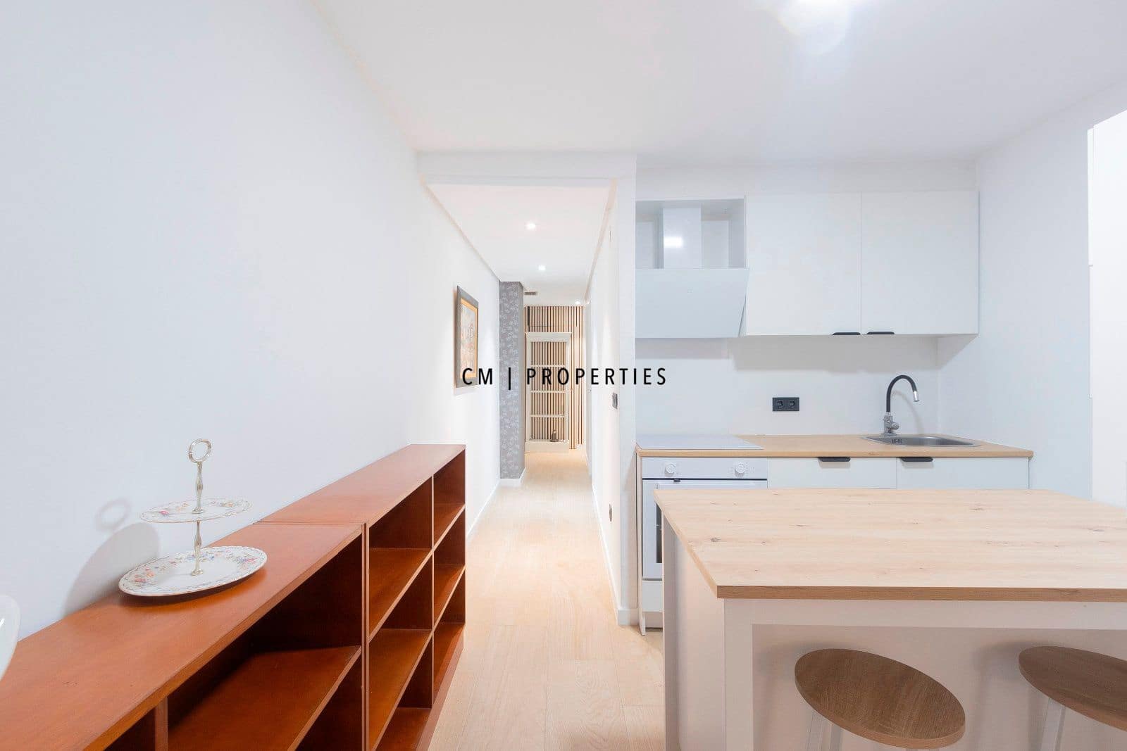 2 bedroom Flat for rent in Valencia city - € 1,450 (Ref: 9283452)