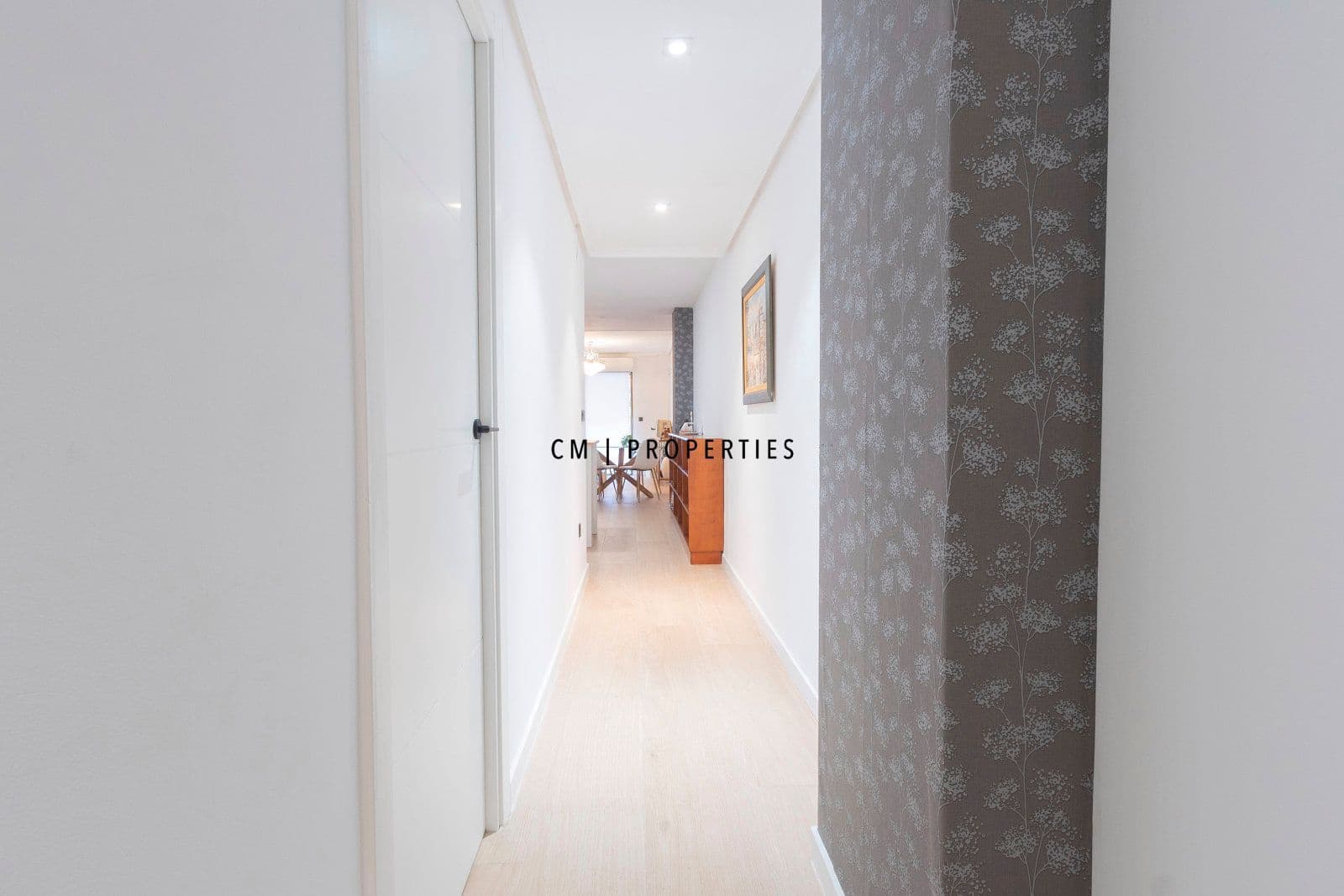 2 bedroom Flat for rent in Valencia city - € 1,450 (Ref: 9283452)