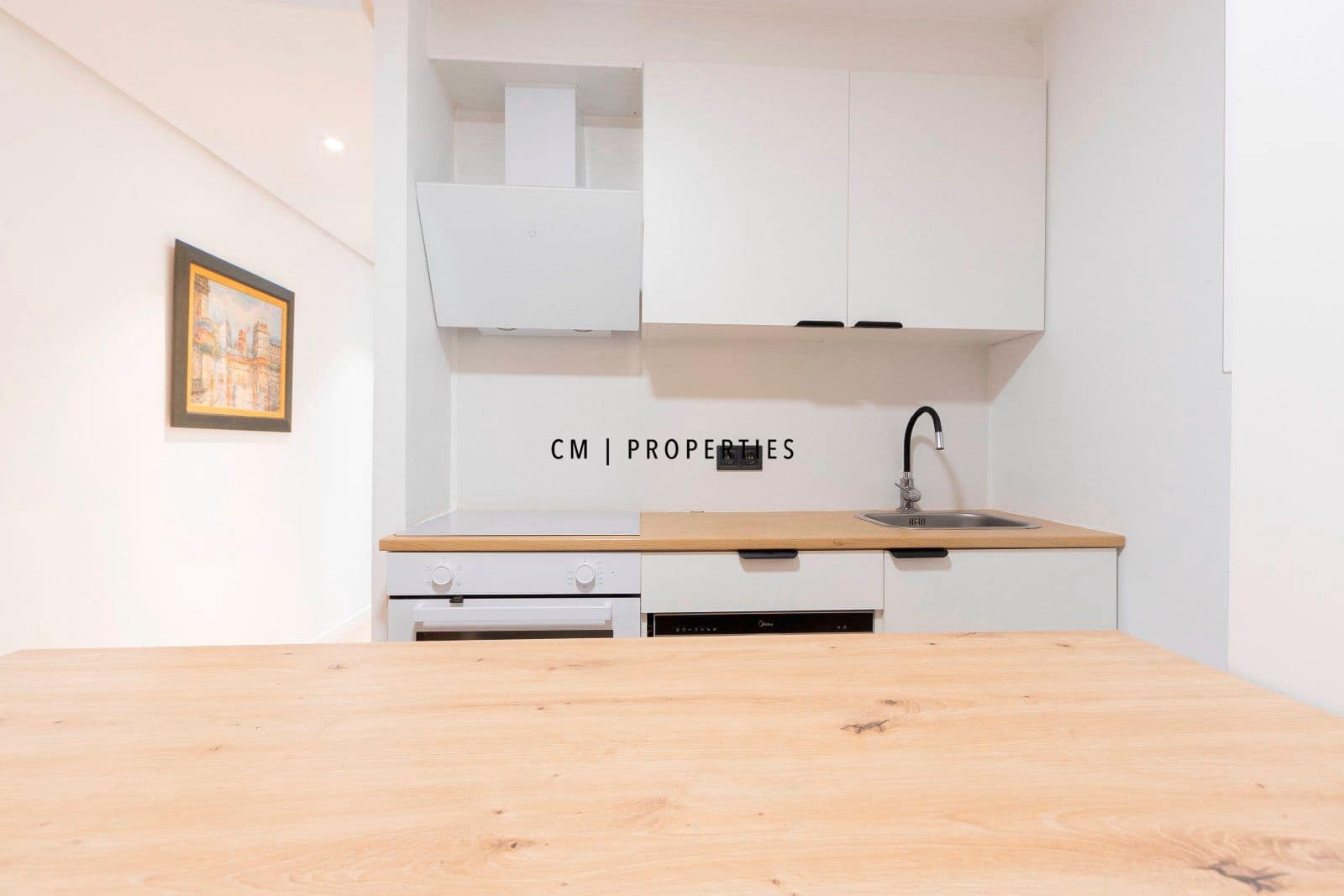 2 bedroom Flat for rent in Valencia city - € 1,450 (Ref: 9283452)