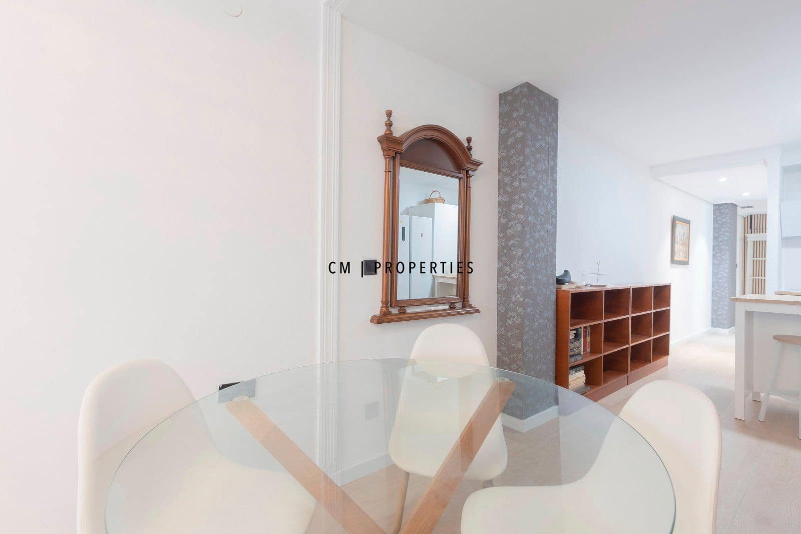 2 bedroom Flat for rent in Valencia city - € 1,450 (Ref: 9283452)