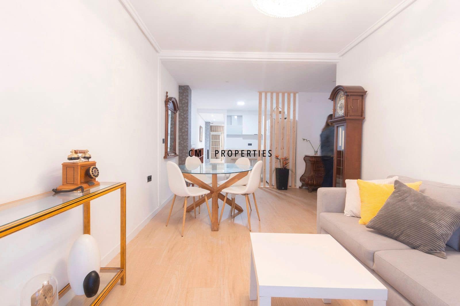 2 bedroom Flat for rent in Valencia city - € 1,450 (Ref: 9283452)