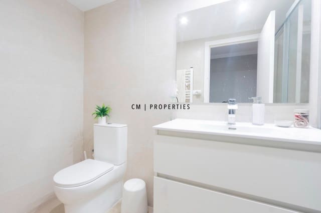 Piso de 4 habitaciones en Russafa, València ciudad en venta con garaje - 800.000 € (Ref: 9289653)