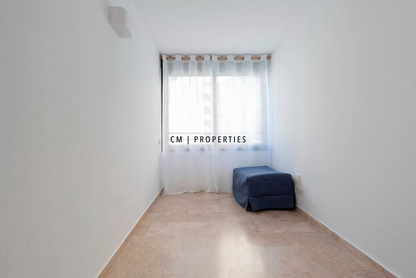 Piso de 3 habitaciones en València ciudad en alquiler con garaje - 2.200 € (Ref: 9292332)