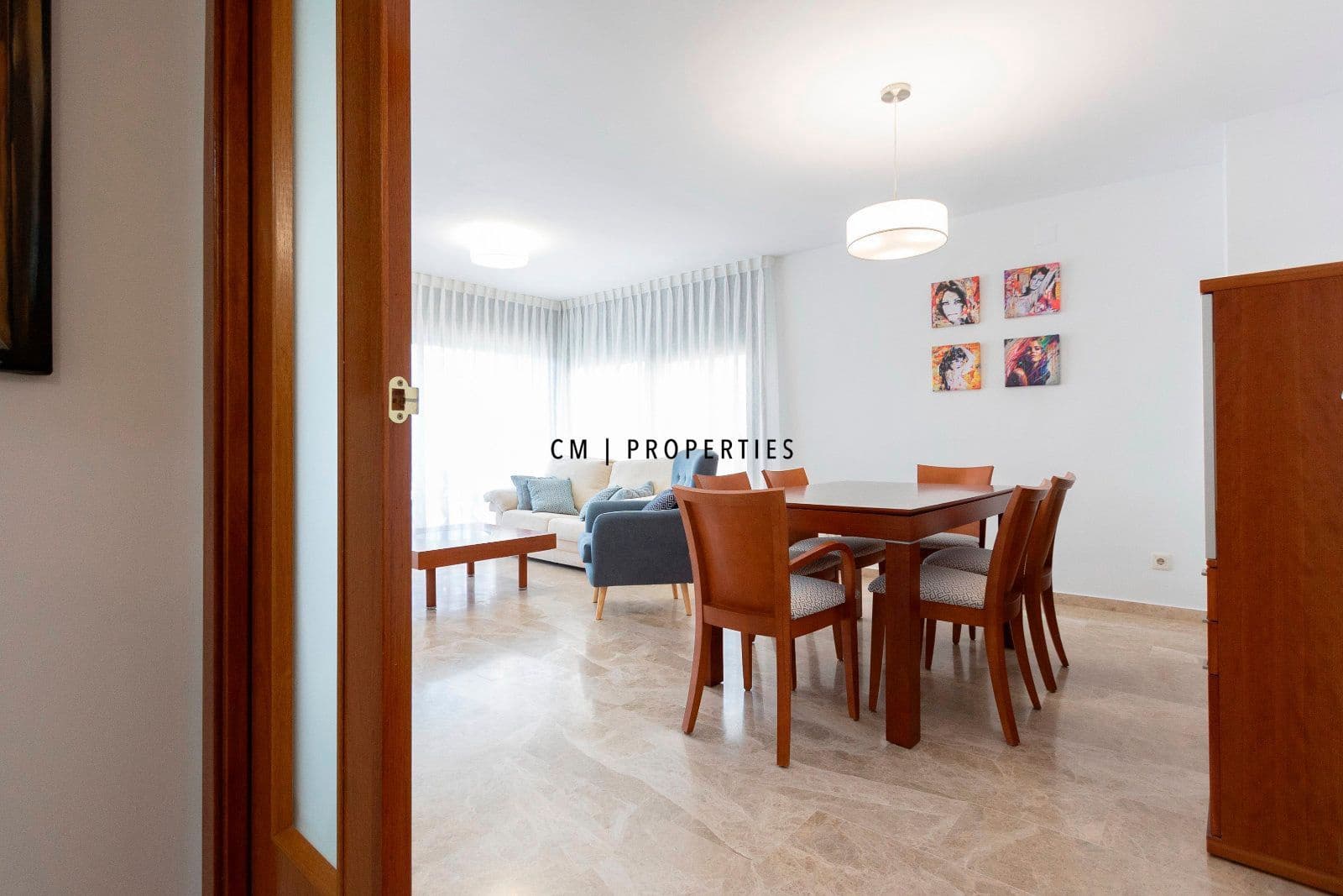 Piso de 3 habitaciones en València ciudad en alquiler con garaje - 2.200 € (Ref: 9292332)