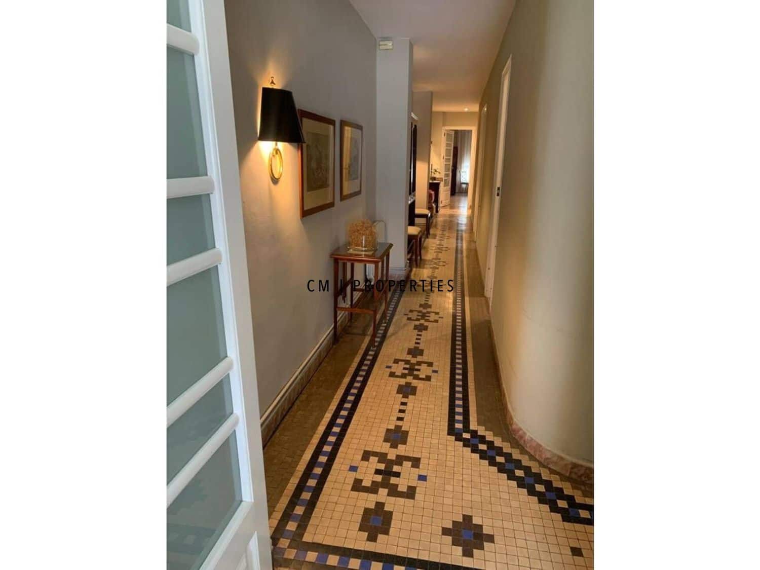 4 soveværelse Lejlighed til salg i Valencia by - € 475.000 (Ref: 9296396)