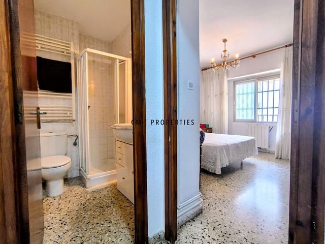 4 soverom Leilighet til salgs i Ciutat Jardi, Valencia by - € 290 000 (Ref: 9296487)