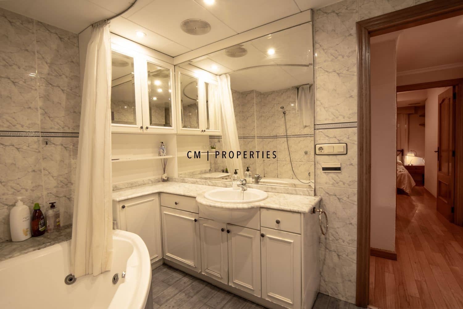 2 Zimmer Wohnung zu vermieten in Valencia Stadt - 1.560 € (Ref: 9314480)