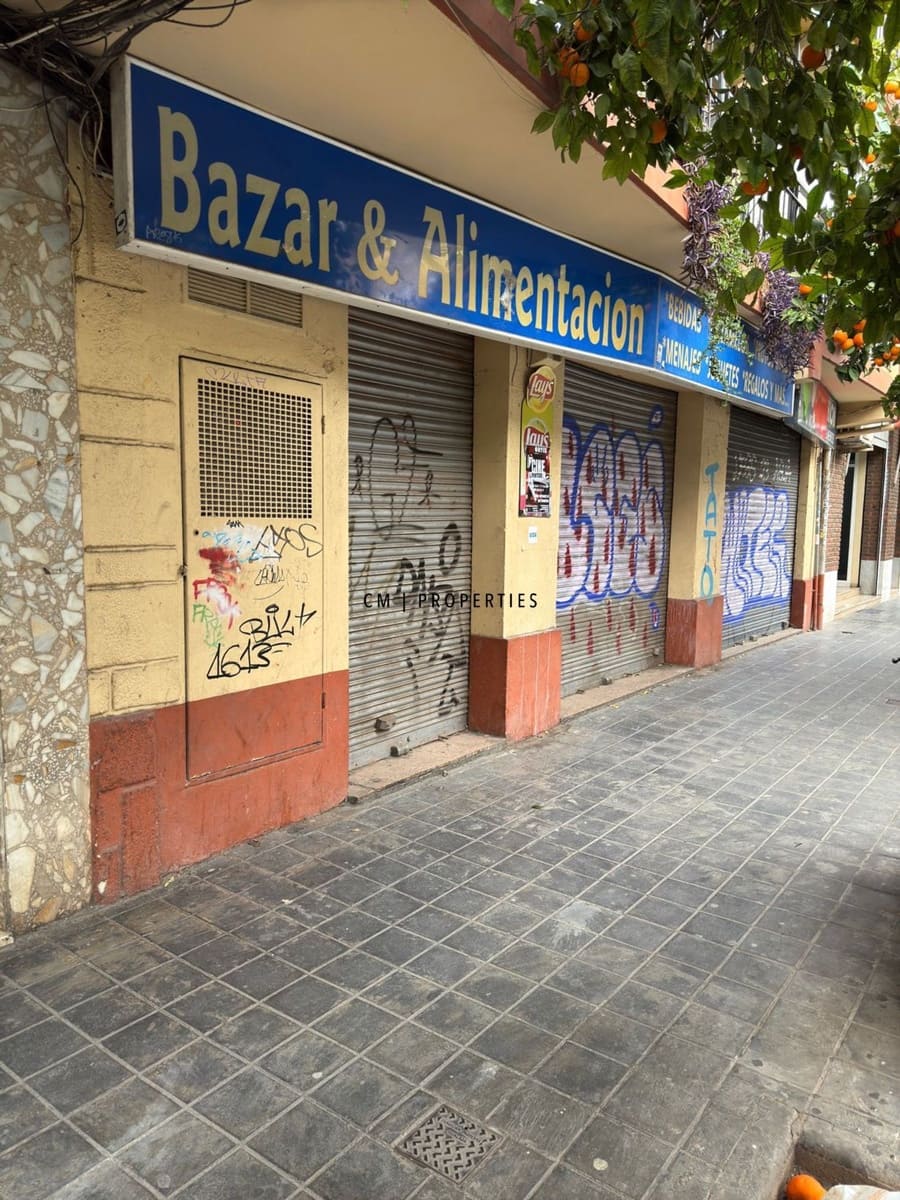 Kommersiell til salgs i Valencia by - € 790 000 (Ref: 9319952)