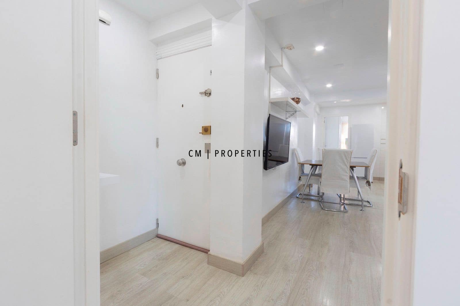 2 soverom Leilighet til leie i Valencia by - € 1 500 (Ref: 9322732)