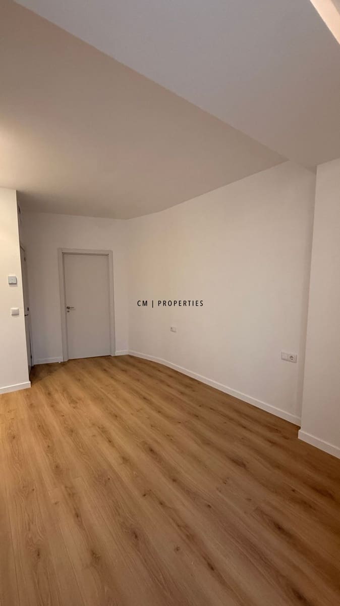 3 sovrum Lägenhet att hyra i Valencia stad - 2 400 € (Ref: 9325162)