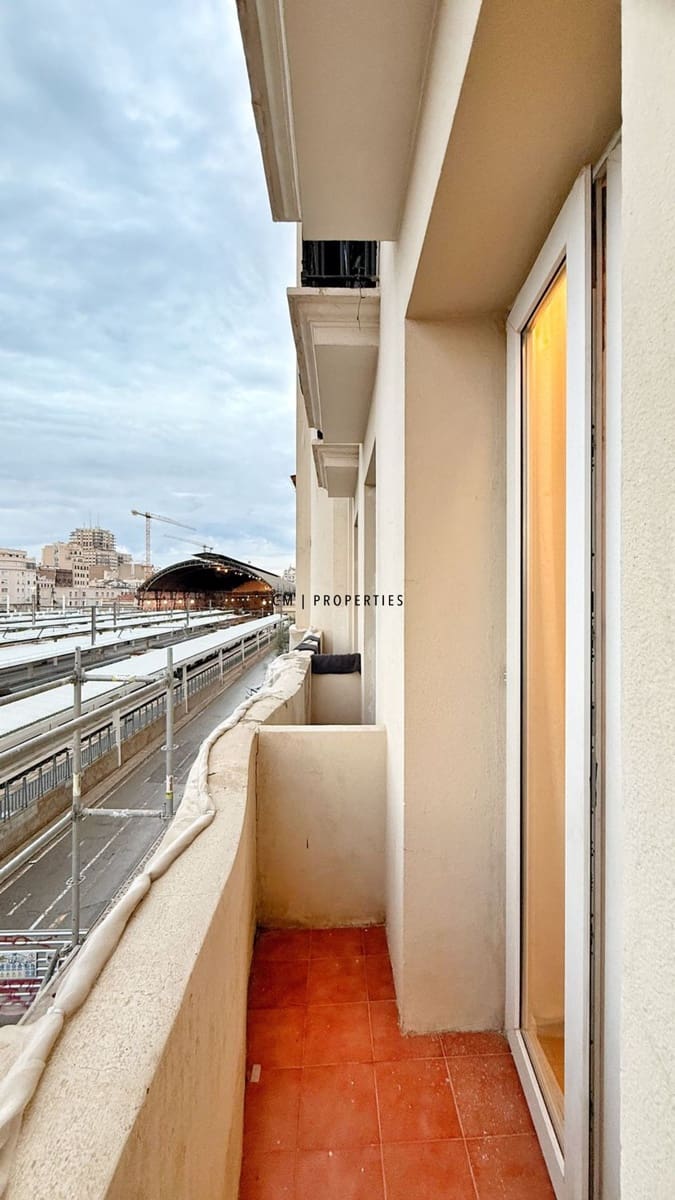 3 sovrum Lägenhet att hyra i Valencia stad - 2 400 € (Ref: 9325162)