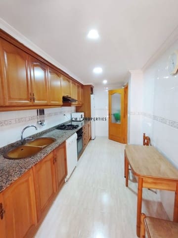 2 makuuhuone Asunto vuokrattavana paikassa Canet d'En Berenguer mukana uima-altaan 
autotalli - 1 280 € (Ref: 9325636)