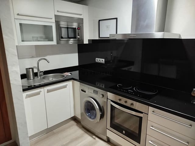 1 makuuhuone Asunto vuokrattavana paikassa Benicalap, Valencia kaupunki mukana uima-altaan 
autotalli - 1 650 € (Ref: 9325637)