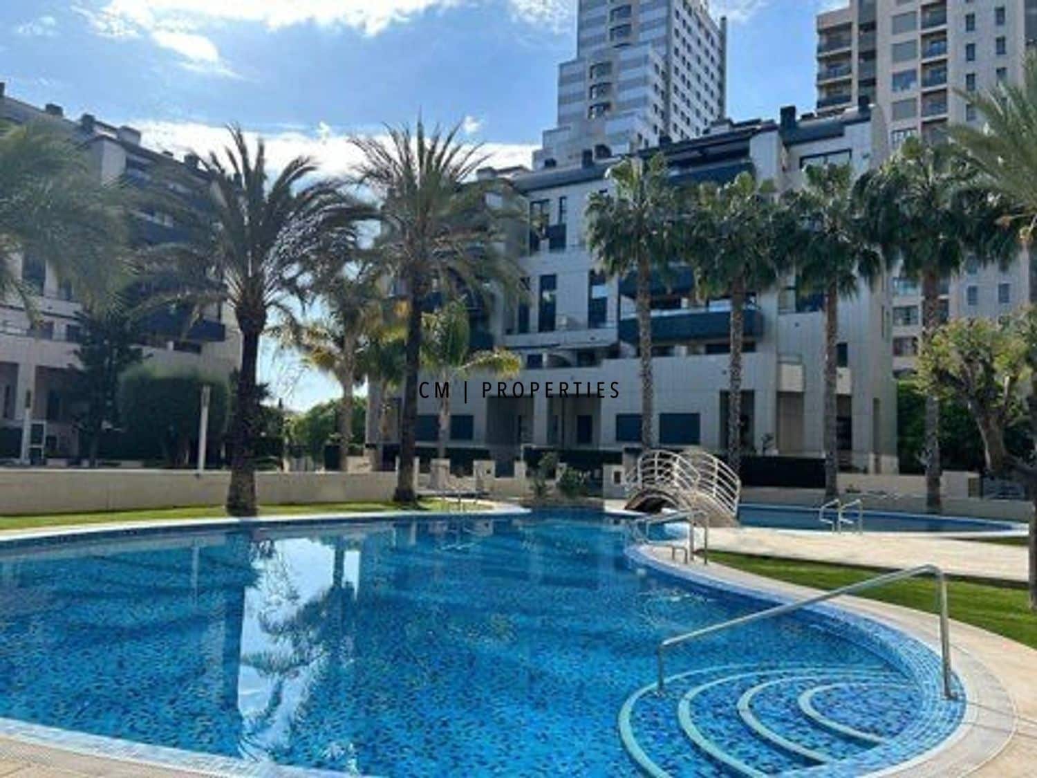 1 makuuhuone Asunto vuokrattavana paikassa Valencia kaupunki mukana uima-altaan 
autotalli - 1 650 € (Ref: 9325637)