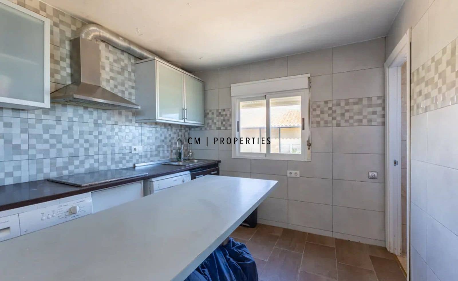 Piso de 4 habitaciones en Sueca en venta con garaje - 465.000 € (Ref: 9325638)