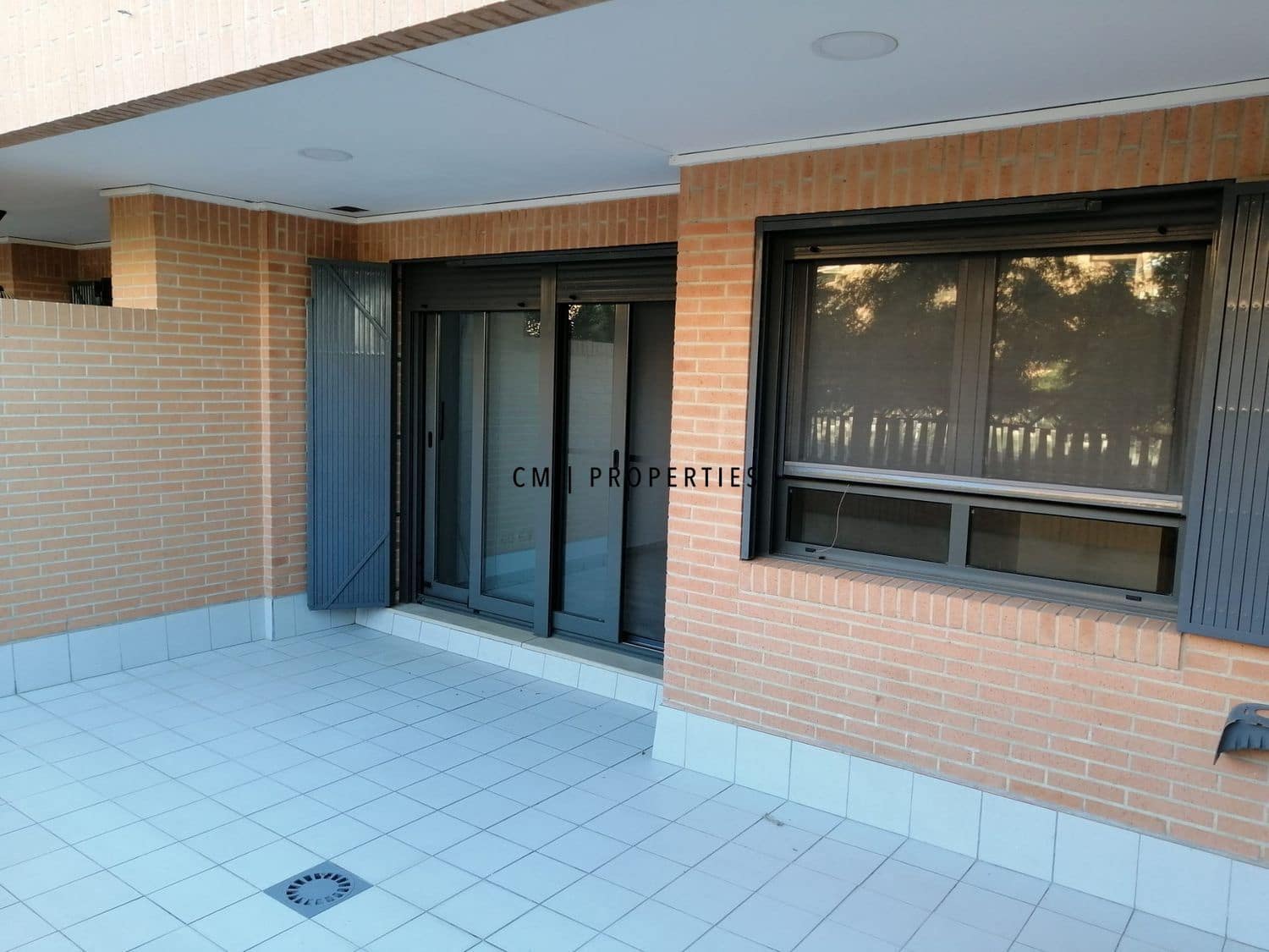 1 makuuhuone Asunto vuokrattavana paikassa Alboraya / Alboraia mukana uima-altaan 
autotalli - 1 350 € (Ref: 9328552)