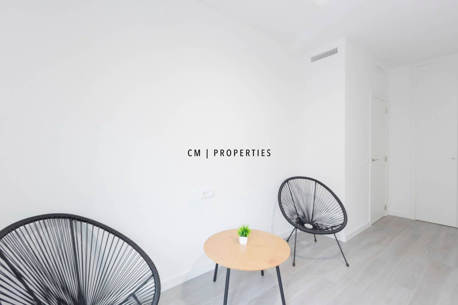 2 Zimmer Wohnung zu vermieten in Torrent mit Garage - 1.500 € (Ref: 9331747)
