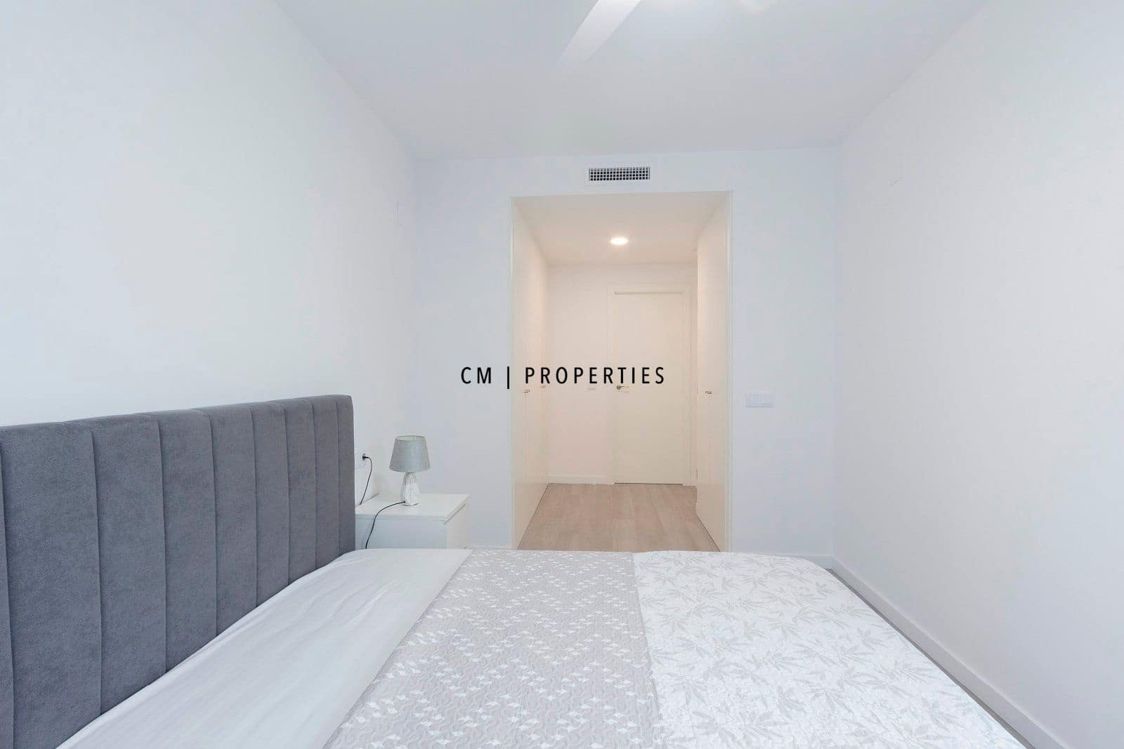 2 Zimmer Wohnung zu vermieten in Torrent mit Garage - 1.500 € (Ref: 9331747)