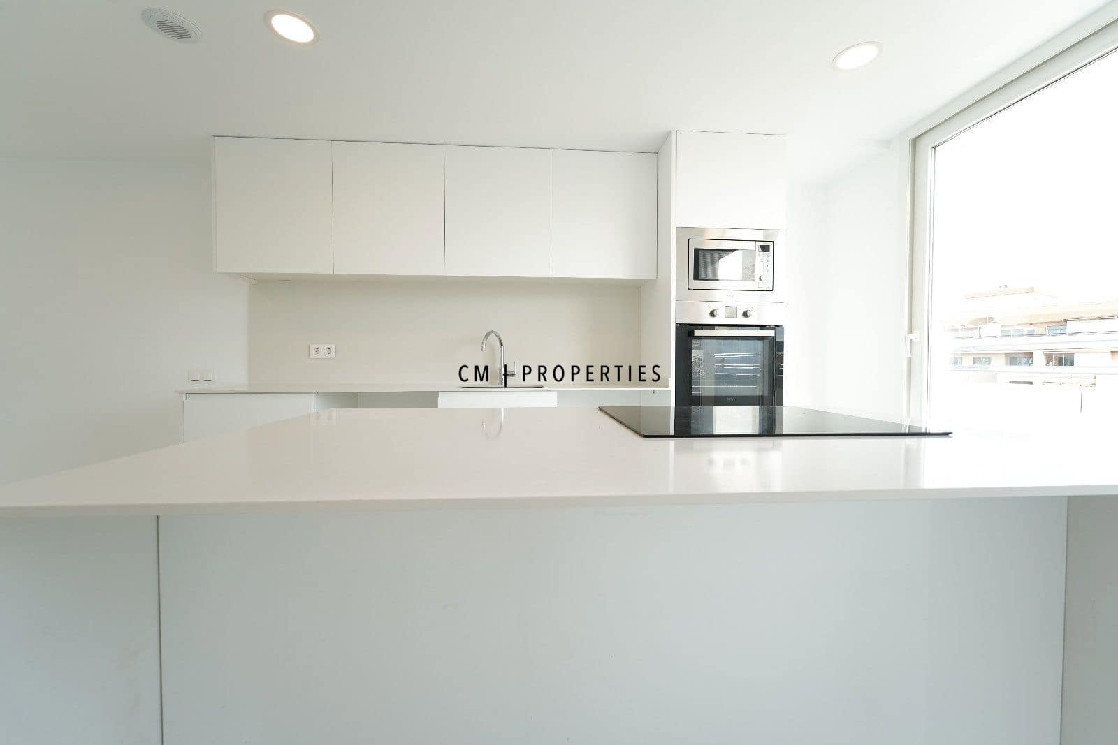 3 sovrum Takvåning att hyra i Valencia stad med garage - 5 000 € (Ref: 9335612)