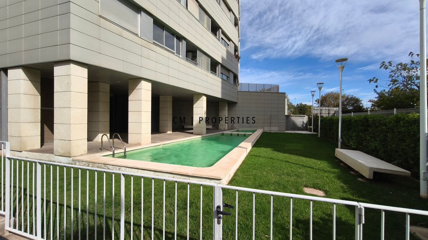 Lejlighed til salg i Valencia by med swimmingpool - € 285.000 (Ref: 9340105)