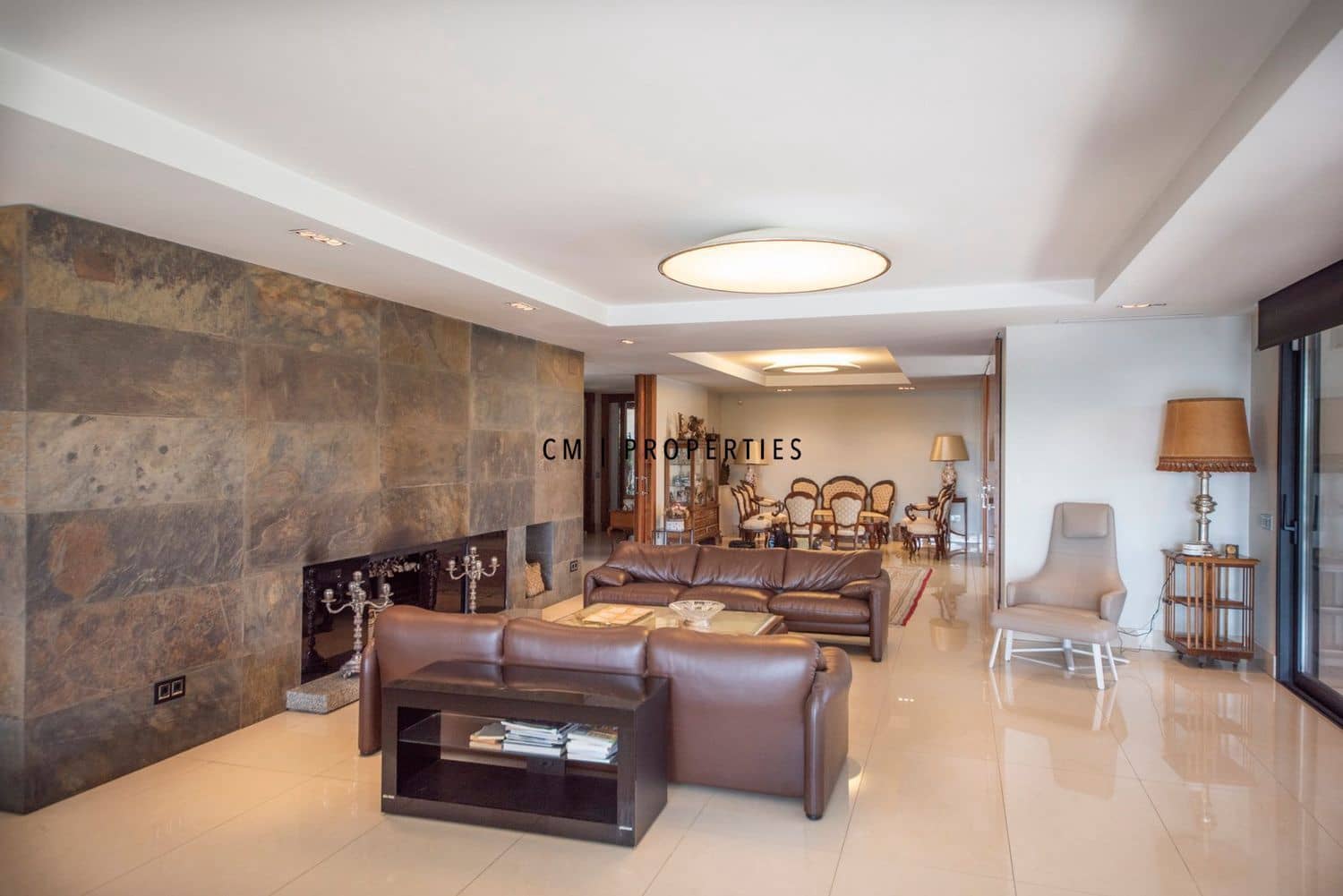 8 bedroom Villa for sale in Madrid city with pool garage - € 3,500,000 (Ref: 9341160)