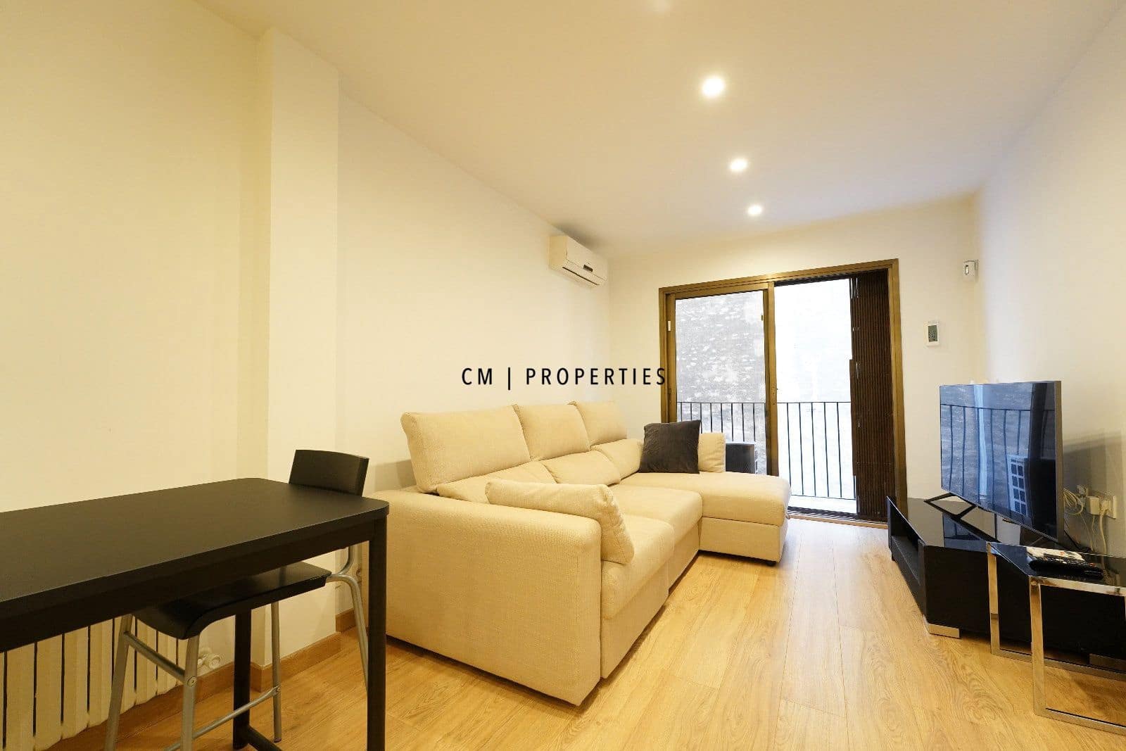 Piso de 1 habitación en València ciudad en venta - 350.000 € (Ref: 9343412)