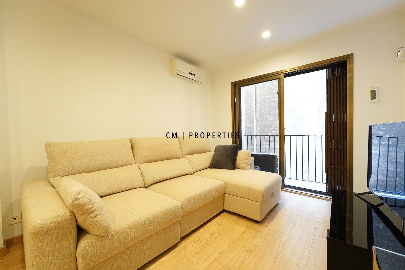 Piso de 1 habitación en València ciudad en venta - 350.000 € (Ref: 9343412)