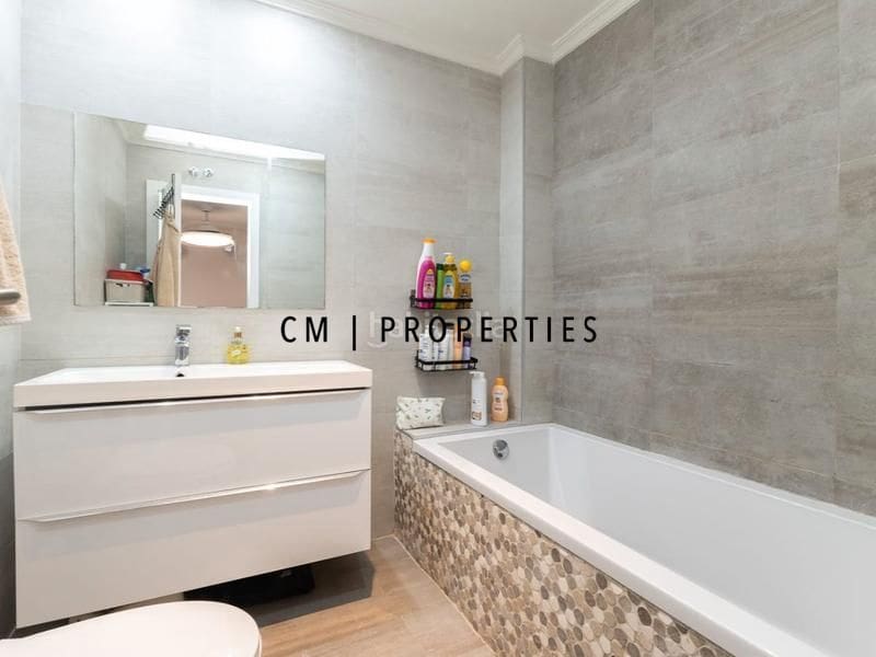 3 soverom Villa til salgs i Aldaia - € 282 000 (Ref: 9343616)