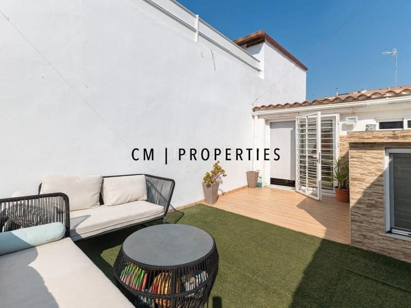 3 soverom Villa til salgs i Aldaia - € 282 000 (Ref: 9343616)