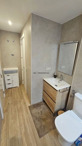 1 bedroom Penthouse for rent in Chiva with pool - € 1,250 (Ref: 9344174)