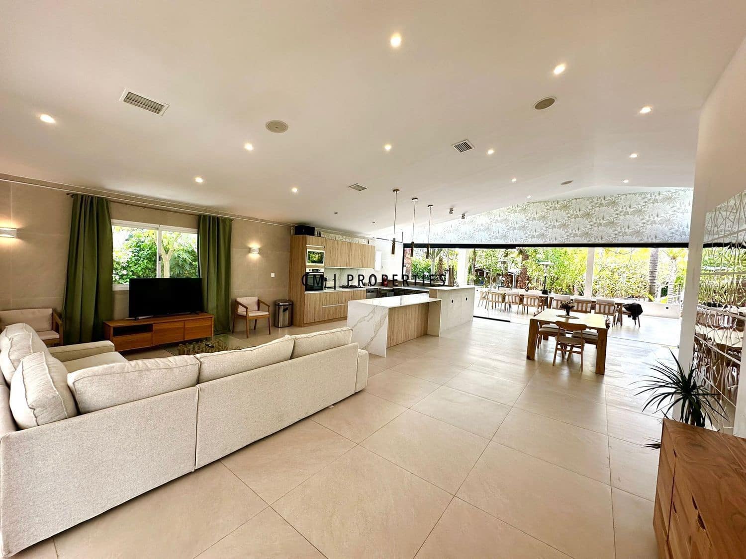 7 soveværelse Villa til leje i Betera med swimmingpool garage - € 5.000 (Ref: 9345495)