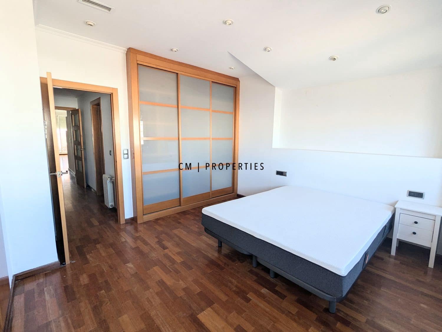 2 sypialnia Mieszkanie do wynajęcia w Miasto Walencja - 2 000 € (Ref: 9356511)