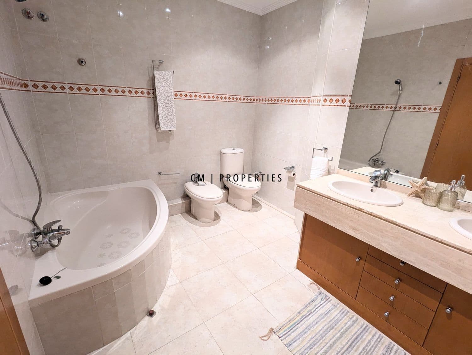 2 sypialnia Mieszkanie do wynajęcia w Miasto Walencja - 2 000 € (Ref: 9356511)